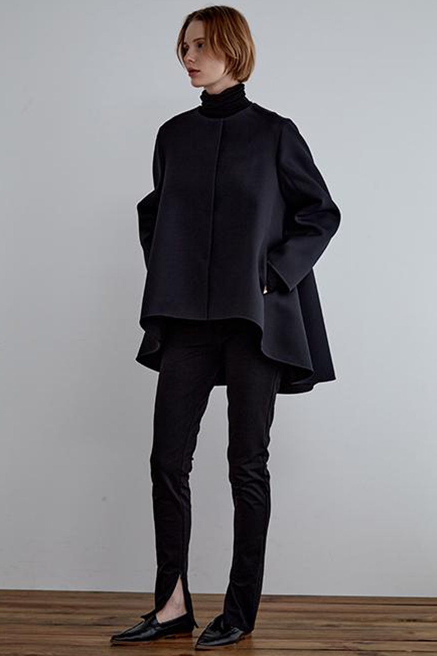 LE PHIL(ル フィル)｜【予約販売】エアートリプルクロスバックフレア