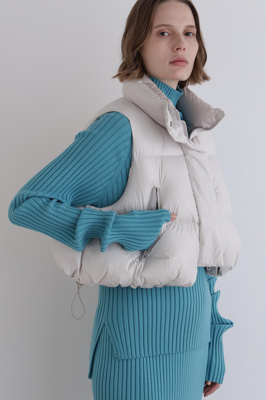 美品✨LE PHIEL リバーシブルボリュームダウンベスト　ベージュ LE PHIL(ル フィル)｜リバーシブルボリュームダウンベスト/ベージュ の