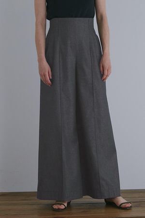 ル フィル/LE PHILの《LE PHIL》クチュールデニムハイウエストパンツ(110600/110601)