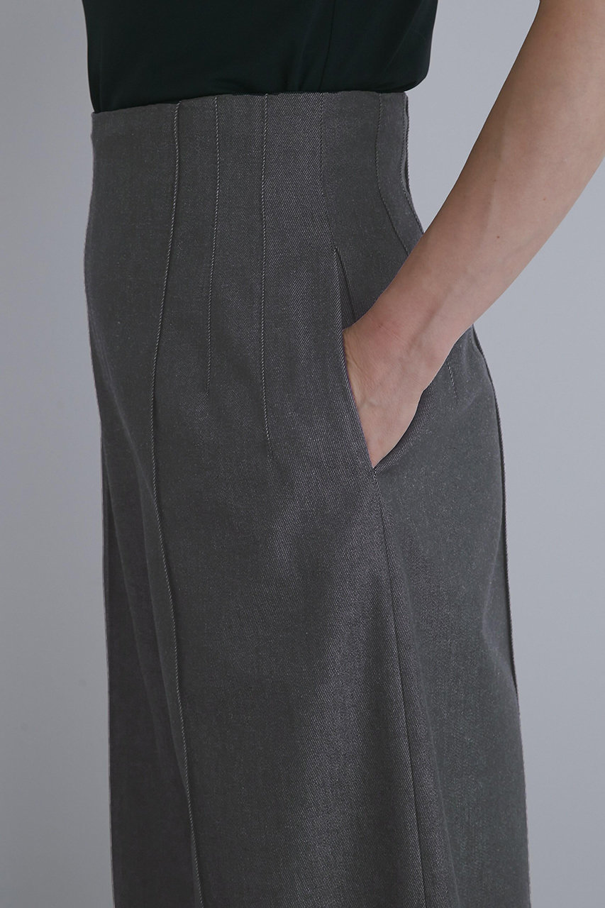 ルフィル　LE PHILタックコクーンパンツ　ハイウエスト　カーヴィ　黒 ルフィル LE PHILタックコクーンパンツ ハイウエスト カーヴィ 黒