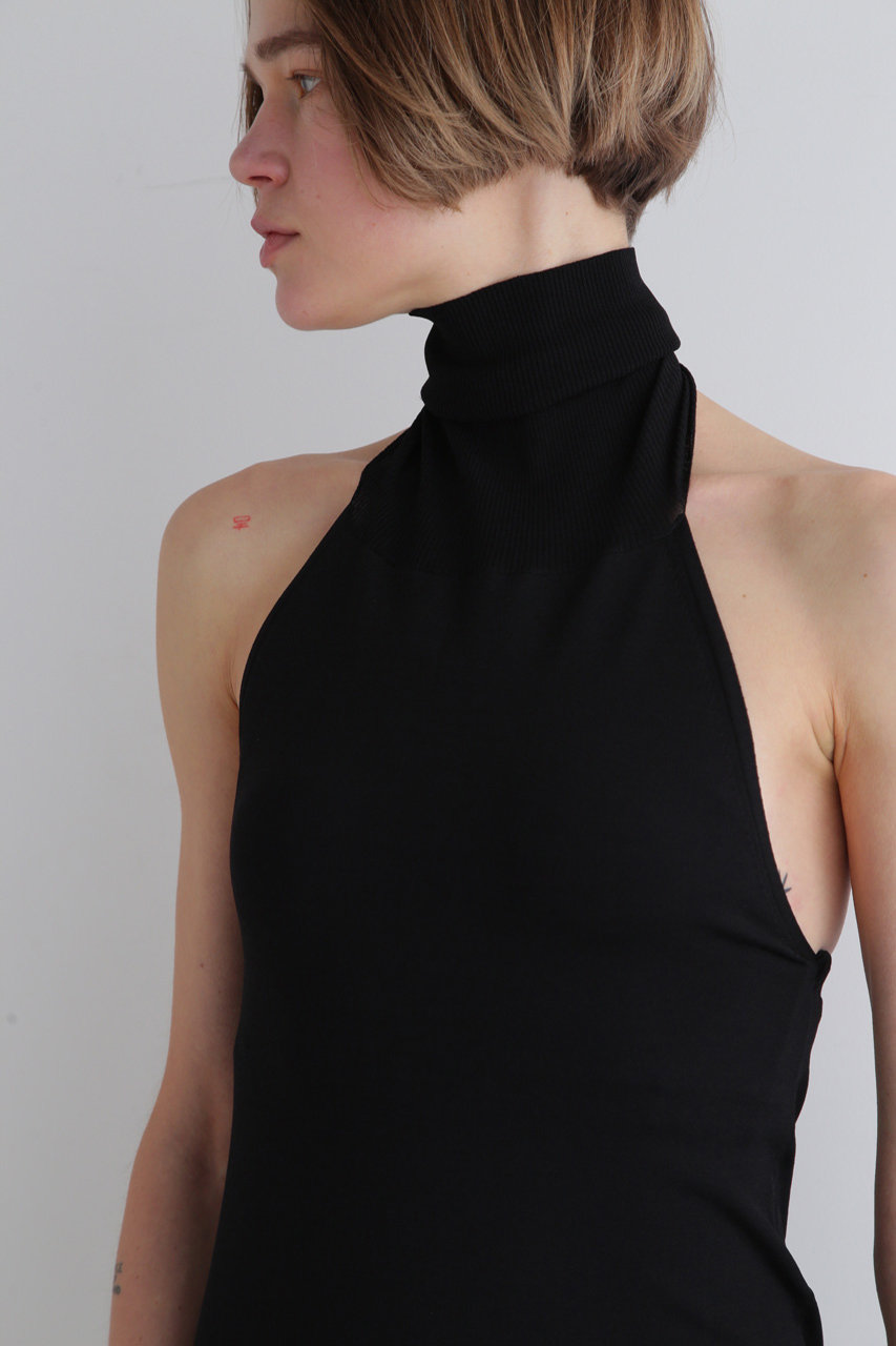 LE PHIL(ル フィル)｜アメスリハイネックドレス/ブラック の通販