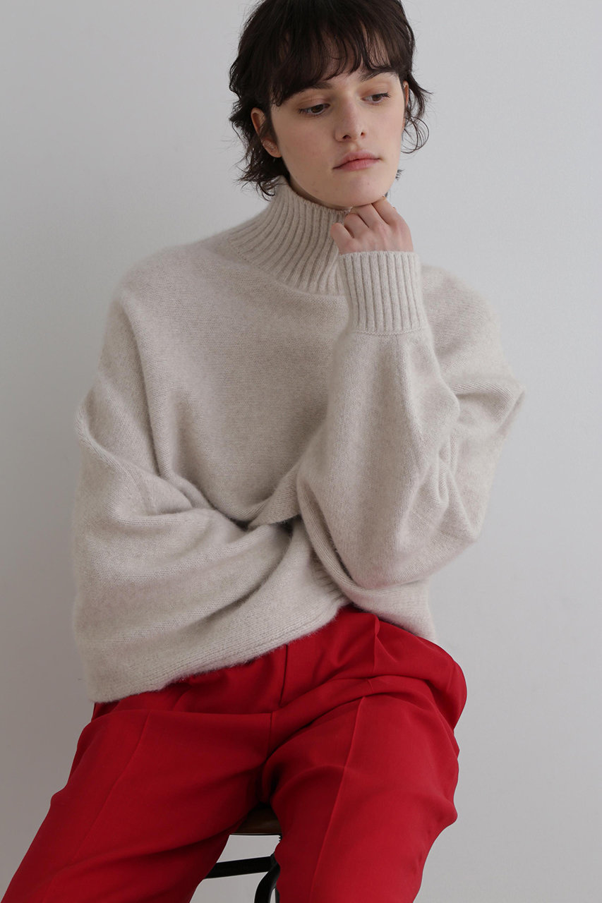 LE PHIL フォックス混ハイネックニット ベージュ 新品 LE PHIL(ル フィル)｜【予約販売】フォックス混ハイネックニット