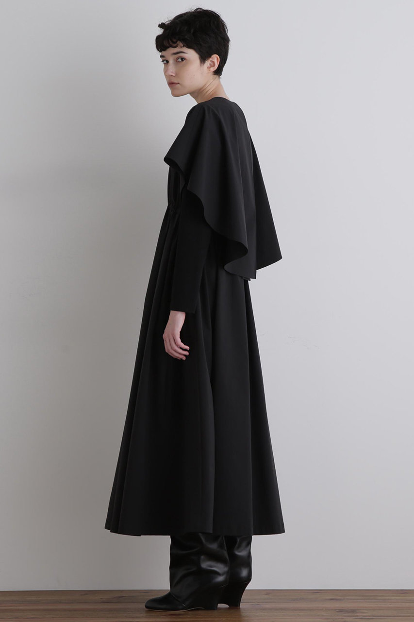 LE PHIL(ル フィル)｜SOLOTEXブロードケープワンピース/ブラック の