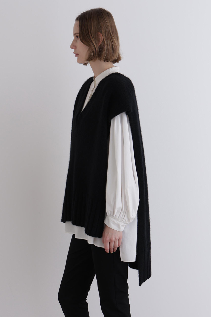 LE PHIL(ル フィル)｜Vネックニットジレ/ブラック の通販｜ELLESHOP