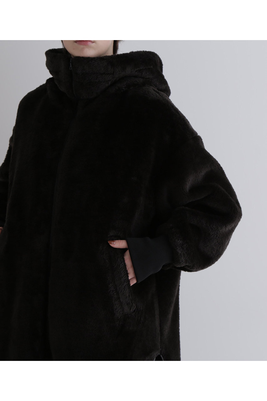 LE PHIL(ル フィル)｜《LE PHIL SPORTS》フェイクファーフード