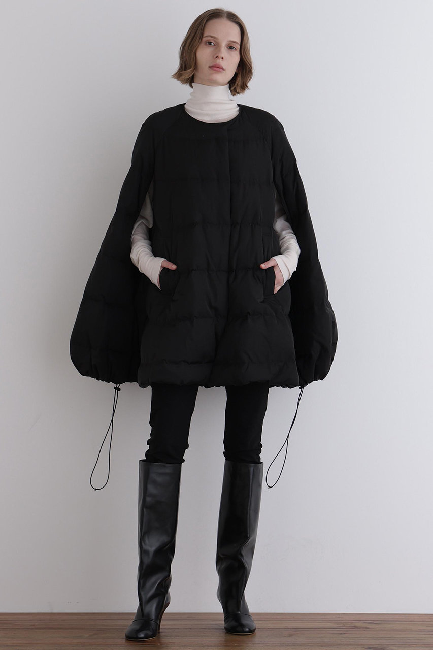 LE PHIL(ル フィル)｜パッフィーダウンケープ/ブラック の通販