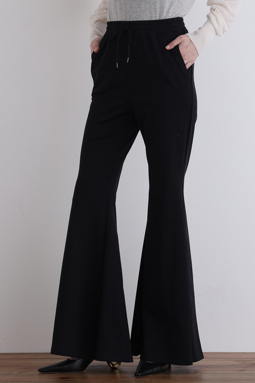 LE PHIL(ル フィル)｜ハイストレッチ裏起毛フレアパンツ/ブラック の