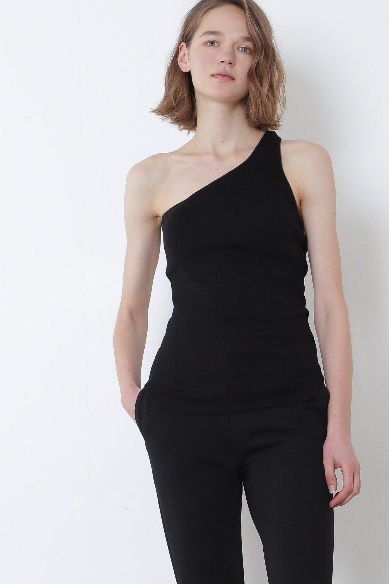 ル フィル/LE PHILの《LE PHIL》カップインリブワンショルダートップ(ブラック/5342160215)