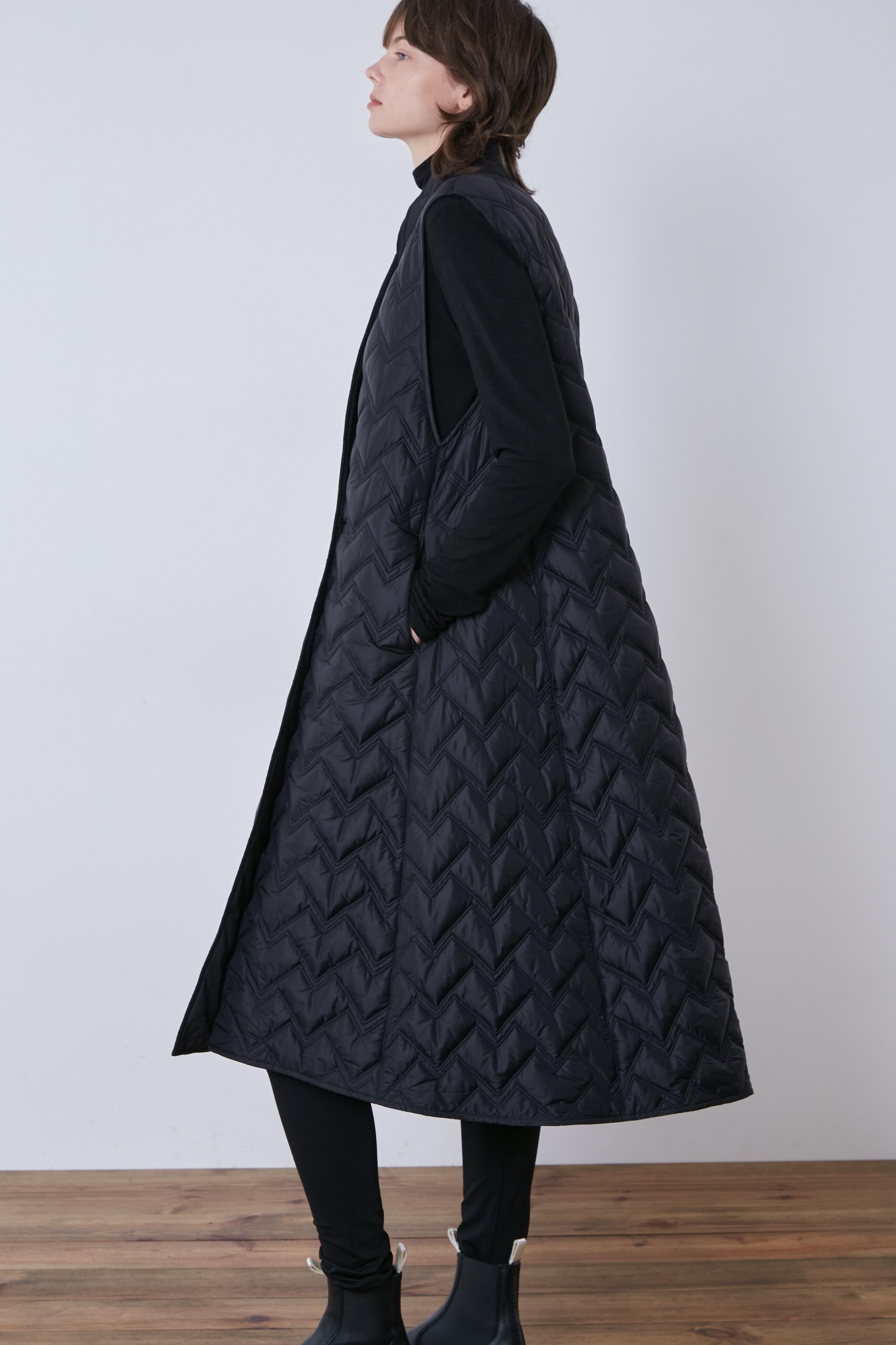 ル フィル/LE PHILの《LE PHIL》バイカラーキルティングジレコート(ブラック/5342250005)