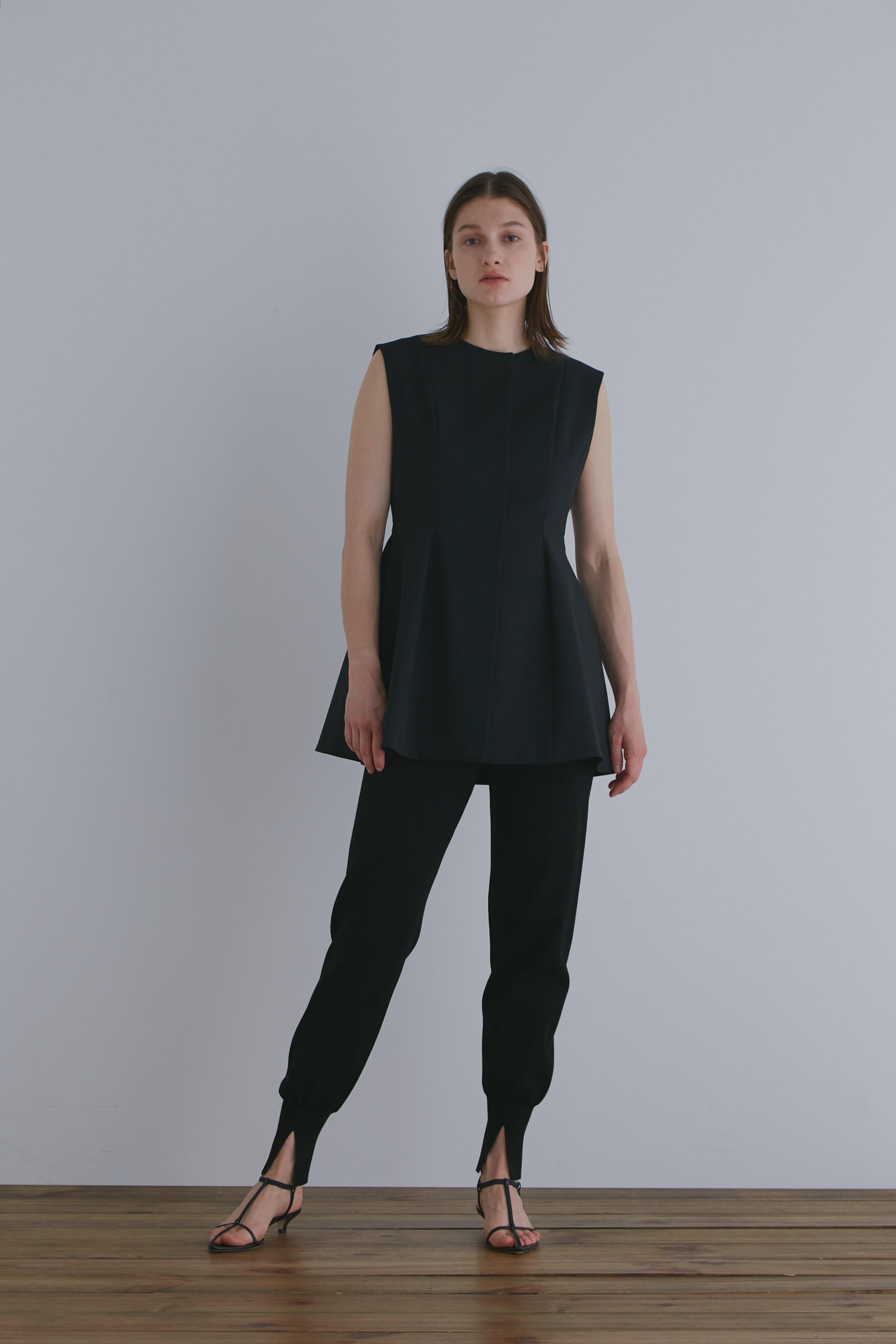 新品・未使用【SLOANE 】ウールxコットン フリンジフレンチスリーブ　2 ランダムプリーツ フレンチスリーブワンピース｜トゥモローランド 公式