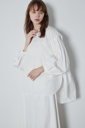 ル フィル/LE PHILのギャザータイプライターブラウス(110400/110403)