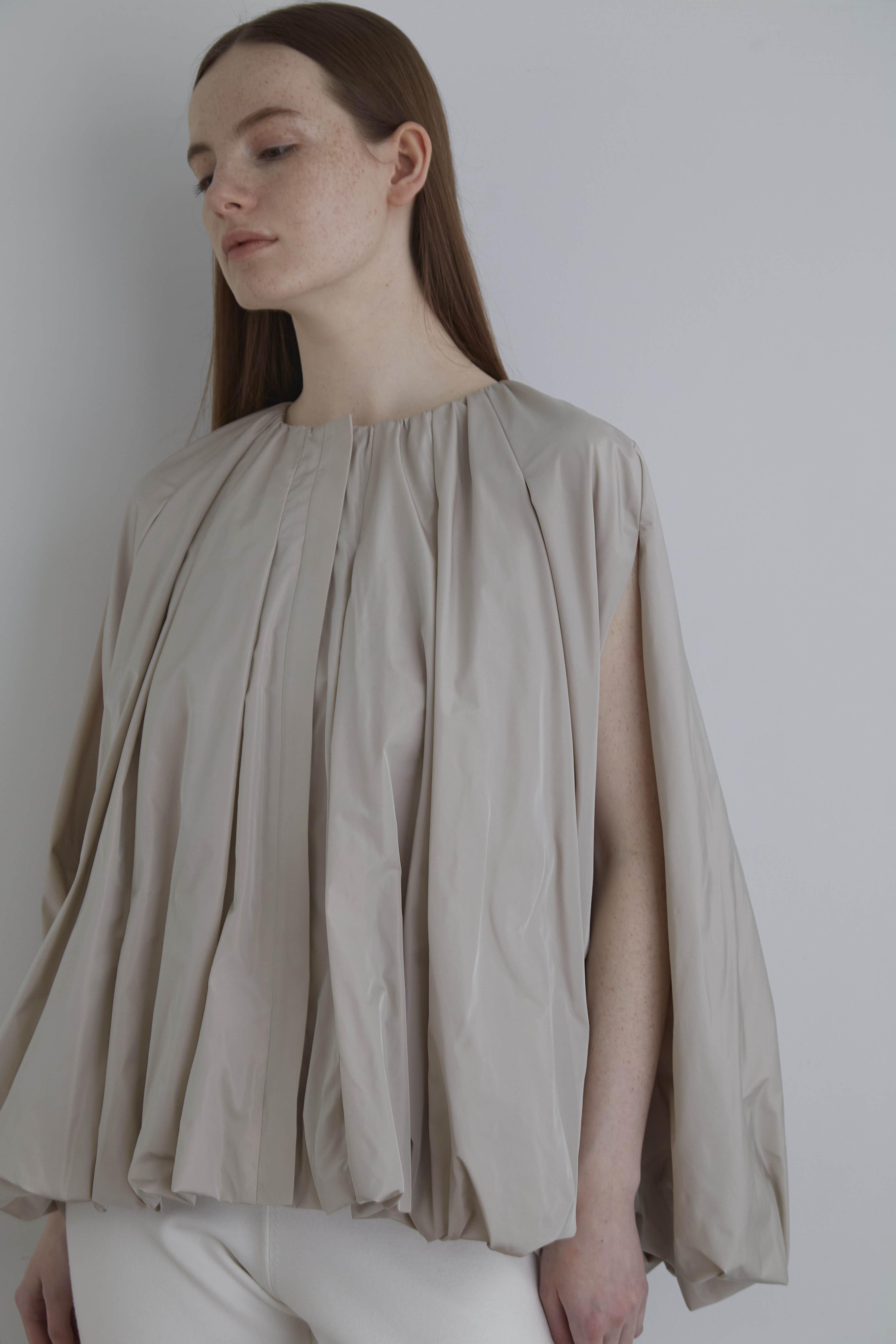 ル フィル/LE PHILの《LE PHIL》マイクロタフタジャケット(ベージュ/5344150302)