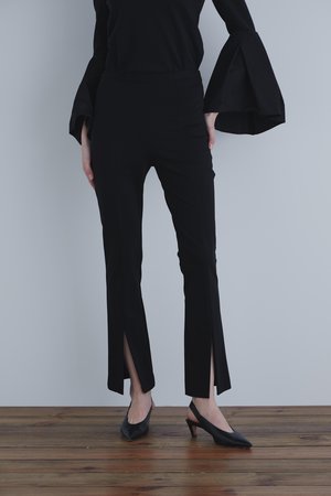 ル フィル/LE PHILのハイストレッチフロントスリットパンツ（＋5cm丈）(110600/110601)