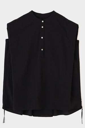 ル フィル/LE PHILの【予約販売】《LE PHIL SPORTS》マイクロドットエアーノースリブラウス