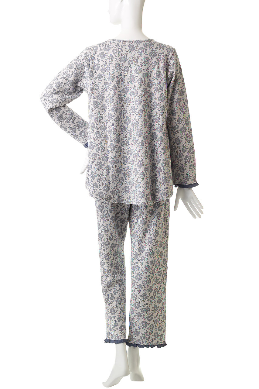 未使用　キッドブルー パジャマ　Mサイズ KID BLUE(キッドブルー)｜25接結フラワーJQパジャマ/アイボリー の通販