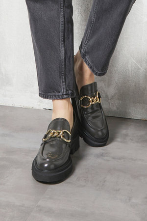 ルカ グロッシ/LucaGrossiの厚底チェーンローファー(130400/130403)