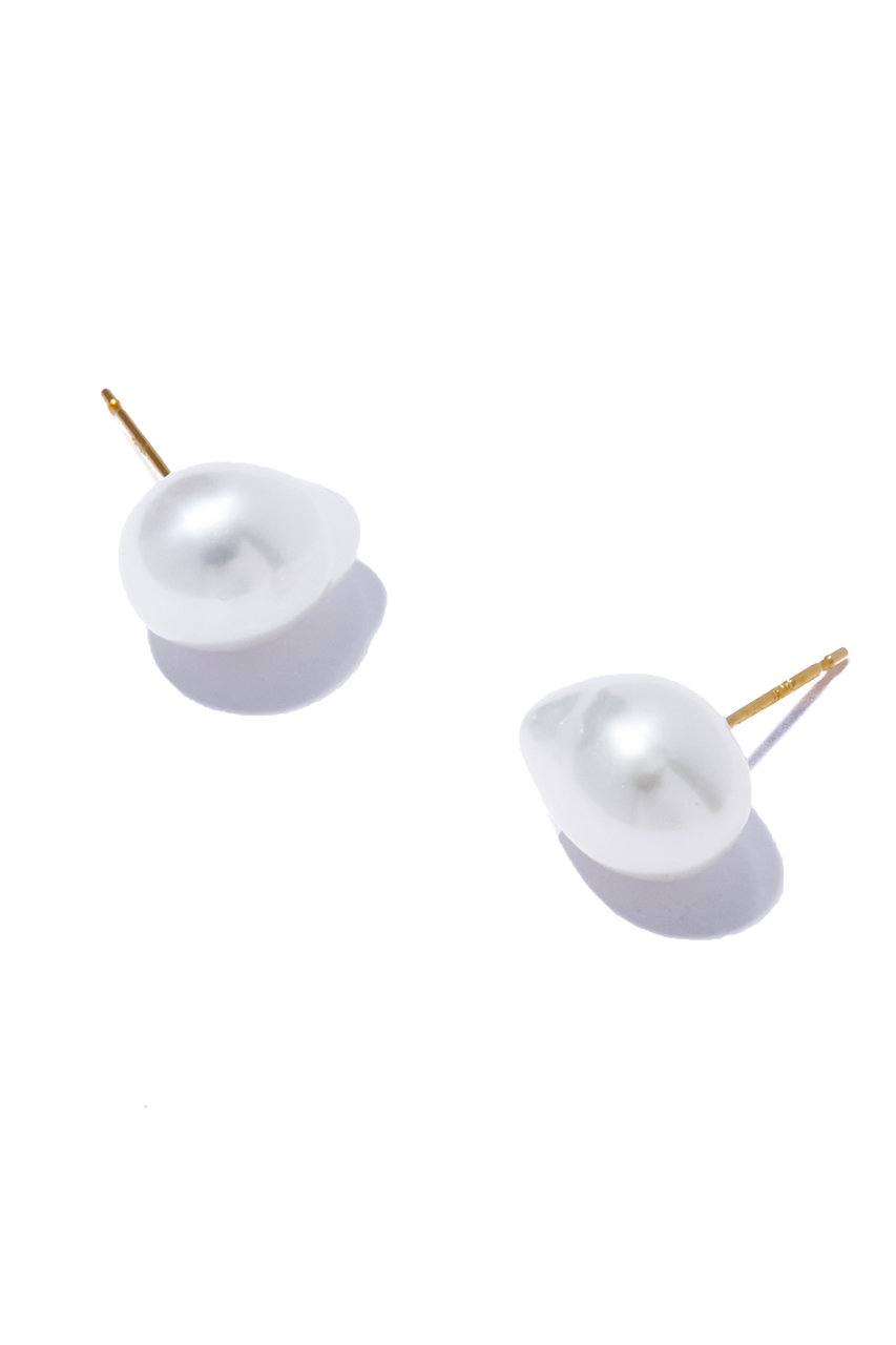 les bonbon(ル ボンボン)｜organic pearl stud ピアス/ホワイト の通販