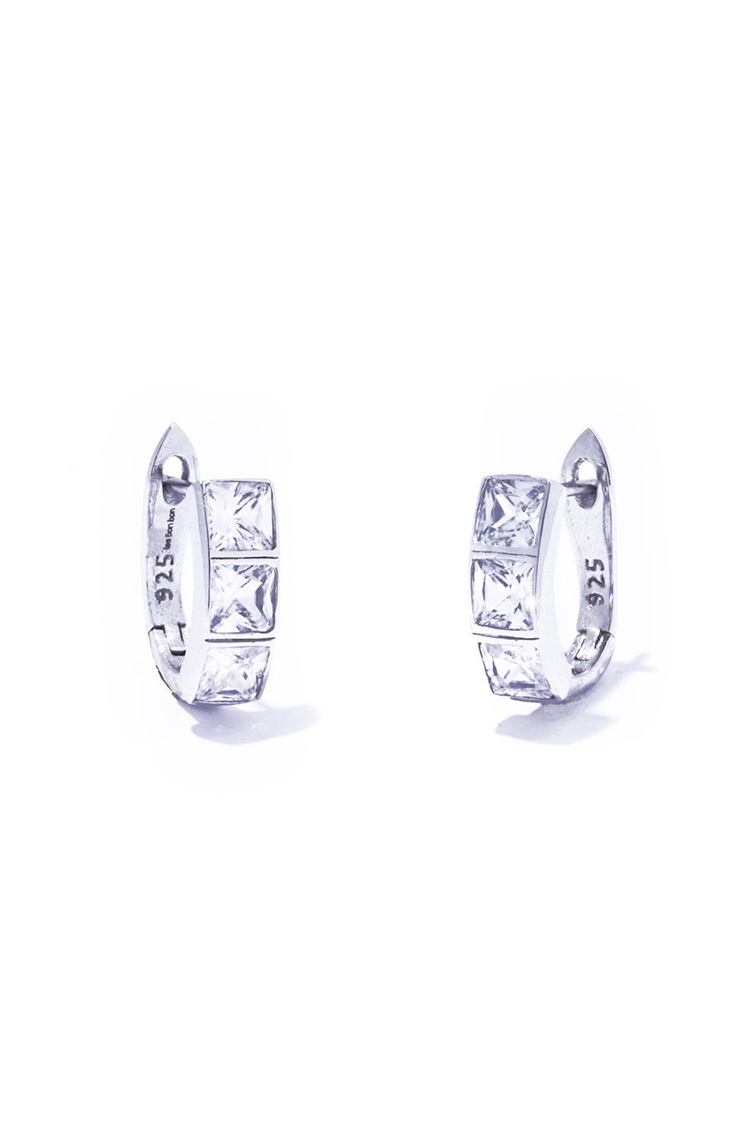 princess square hug ピアス