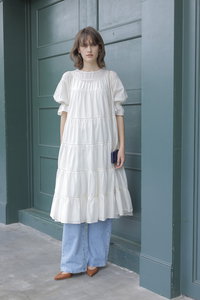マーレット Merlette 25SS ギャザーTシャツ ホワイト サイズ：不明 Merlette(マーレット) 25SSギャザーTシャツ ホワイト サイズ