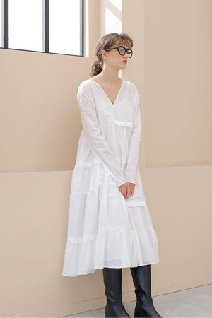 マーレット/Merletteの【日本限定】ACAPULCO アシンメトリープリーツ Vネックティアードドレス(110500/110502)