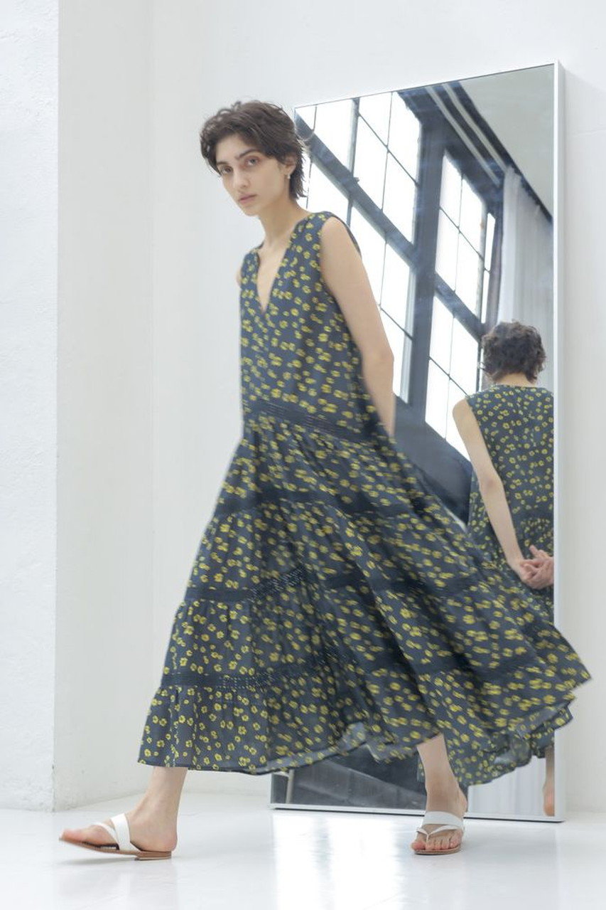 Merlette(マーレット)|WALLIS PRINT フラワープリント Vネック Merlette(マーレット)|WALLIS PRINT フラワープリント Vネック