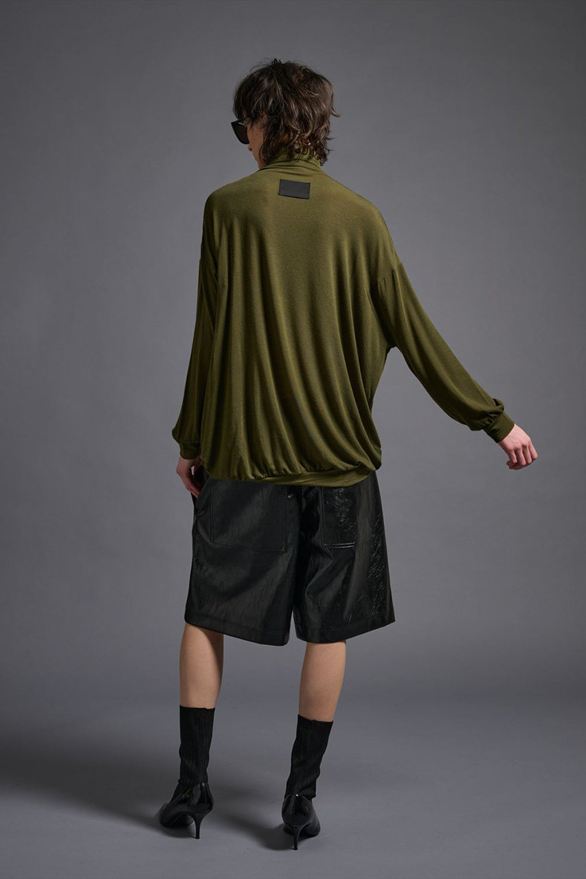 【未使用】COGTHEBIGSMOKE HATTIE TOP クルーネック 美品】COGTHEBIGSMOKE HATTIE TOP クルーネック - メルカリ