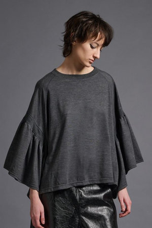 コグ ザ ビッグスモーク/COGTHEBIGSMOKEの39 LAURA GATHERED SLV TOP(110100/110103)