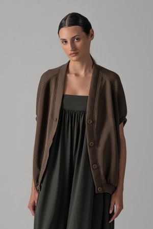 コグ ザ ビッグスモーク/COGTHEBIGSMOKEの【予約販売】25 NEELA PUFF SLEEVE CARDIGAN(110100/110104)