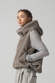46 ORAH HOODY CROPPED VEST