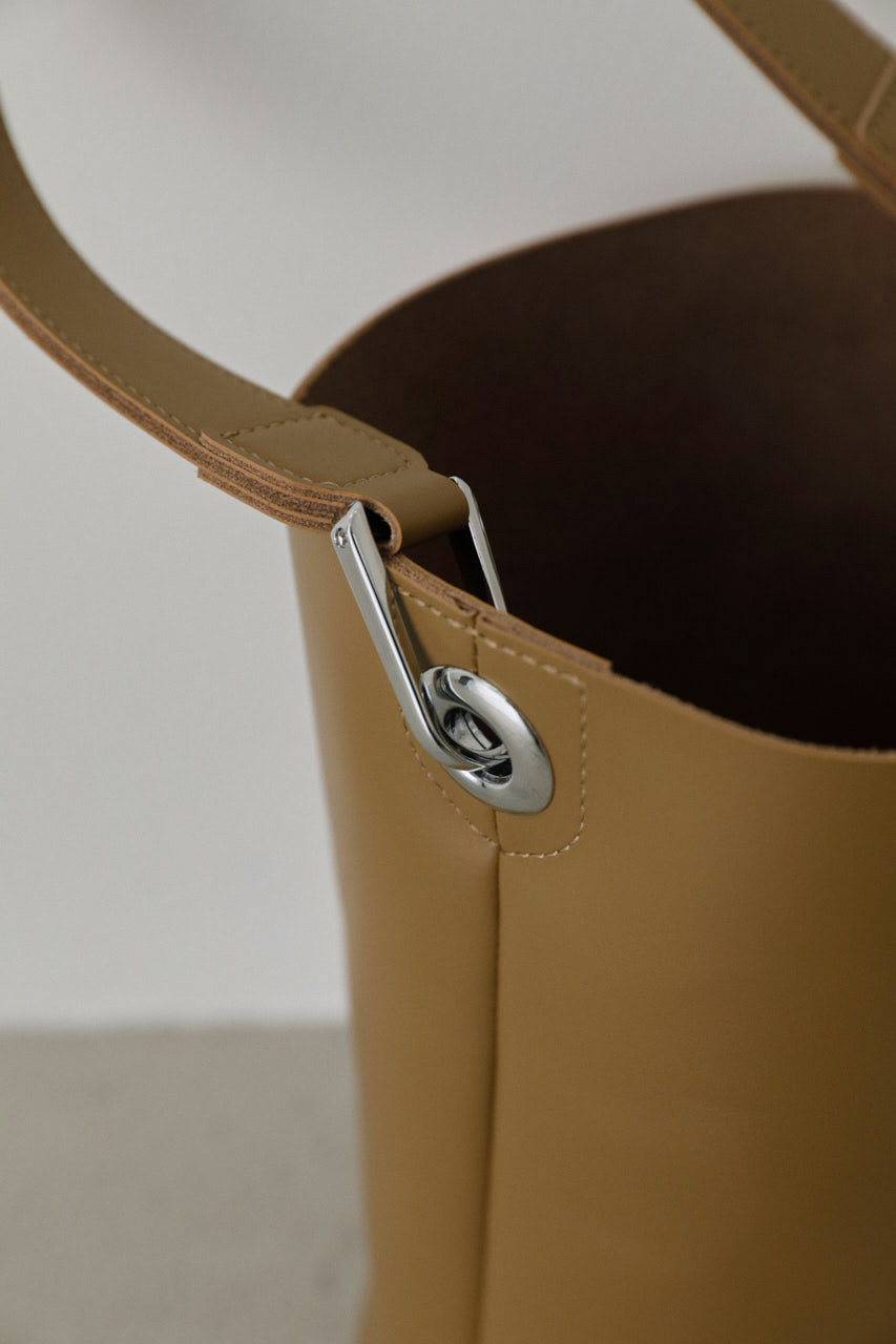 Leather bucket mini bag/バッグ