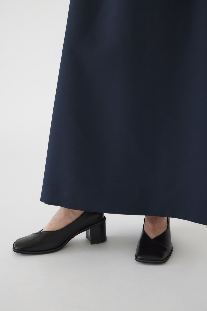 Wrapped curve heel pumps/パンプス