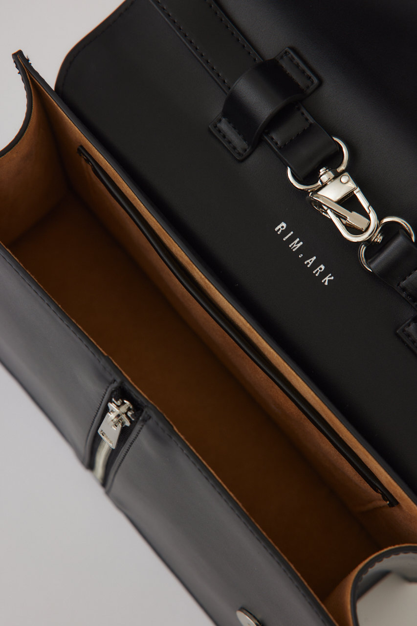 RIM.ARK(リムアーク)｜Zip detail handbag/ハンドバッグ/ブラック の