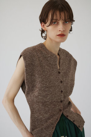 RIM.ARK（リムアーク）の「Neck line 2way flare knit（ニット