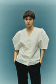 Volume sleeve v-neck SH/シャツ