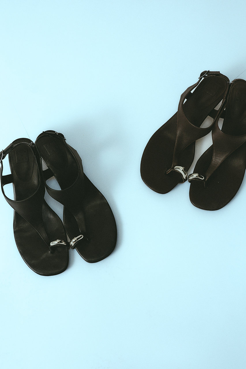 RIM.ARK(リムアーク)｜Motif toe thong sandal/サンダル/ブラック の