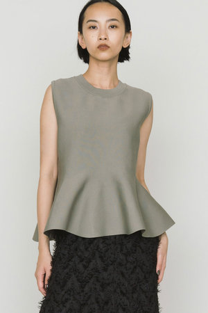 ミディウミソリッド/MIDIUMISOLIDのpeplum vest ベスト(110300/110301)