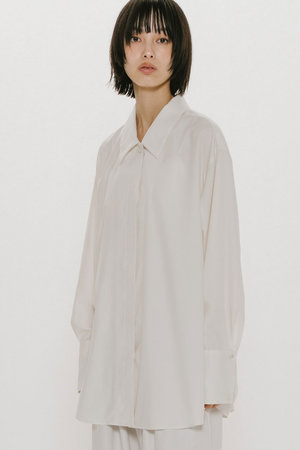 ミディウミソリッド/MIDIUMISOLIDのrelax long cuffs shirt シャツ(110400/110403)