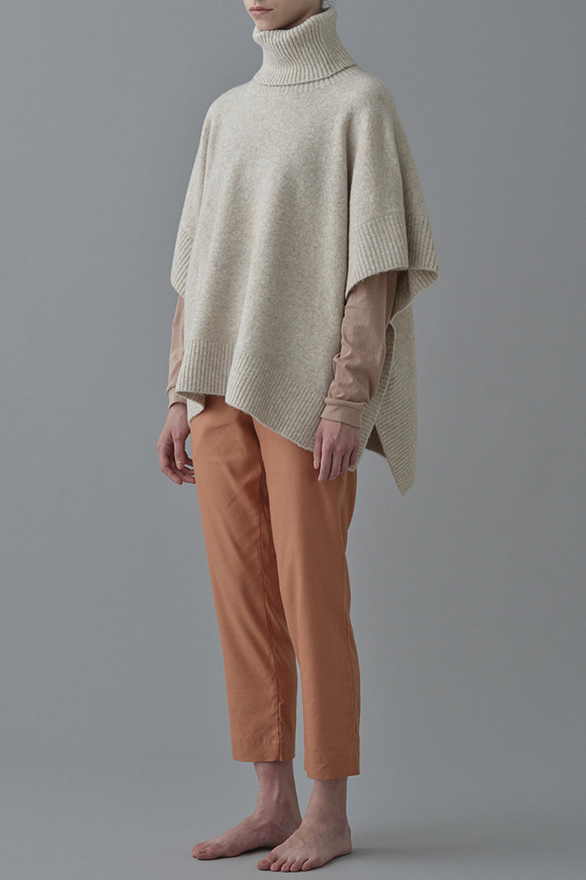 Underson Underson アンダーソン アンダーソン タートルネックポンチョ ピンクベージュ の通販 Elleshop エル ショップ