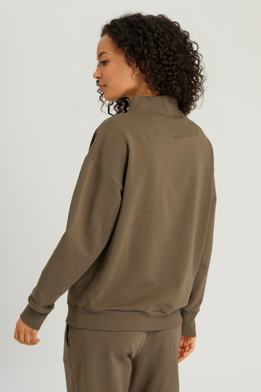 HANRO(ハンロ)|ハーフジップ/カーキ の通販|ELLESHOP・(エル HANRO(ハンロ)|ハーフジップ/カーキ の通販|ELLESHOP・(エル