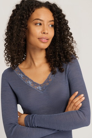 ハンロ/HANROのWOOLEN LACE長袖(160200/160201)