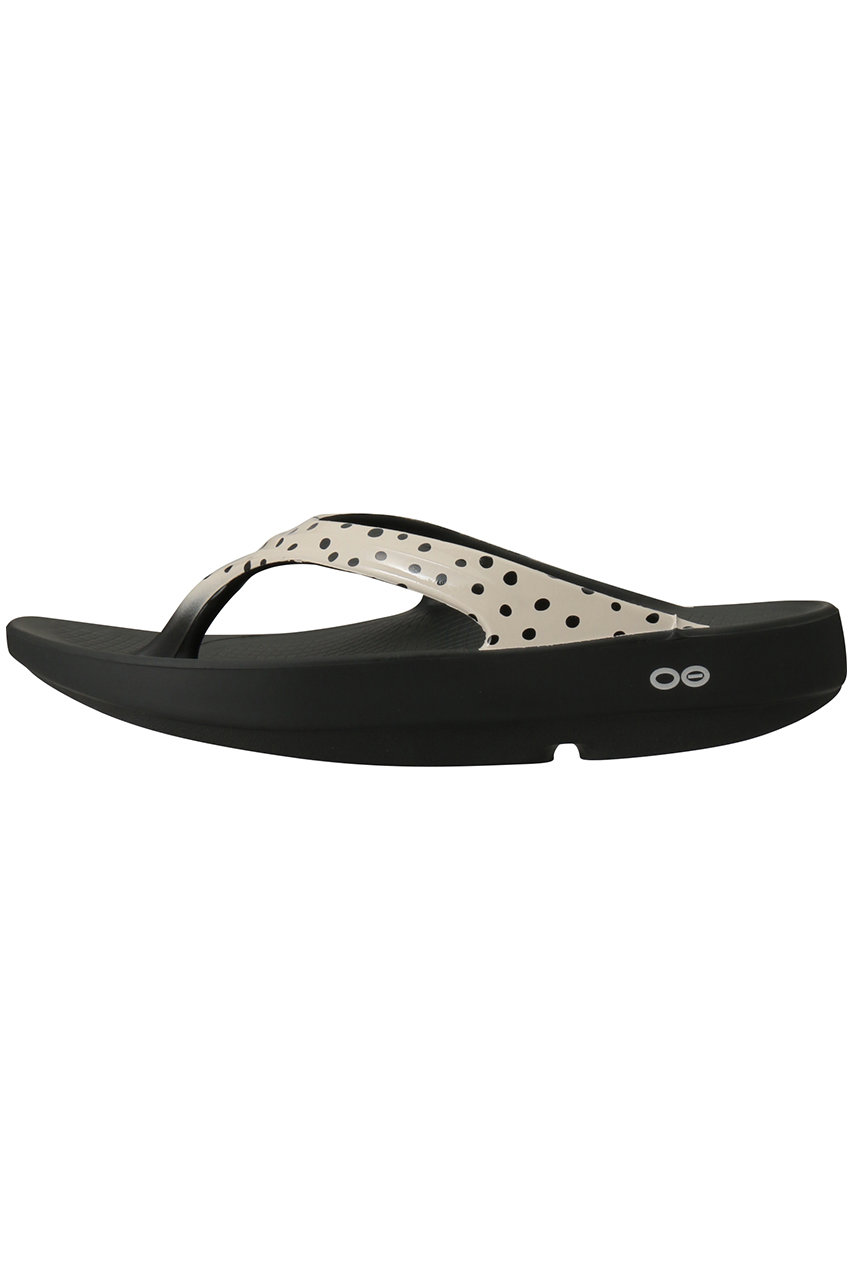 OOFOS(ウーフォス)｜OOlala Luxe Limited/ペブル の通販｜ELLESHOP