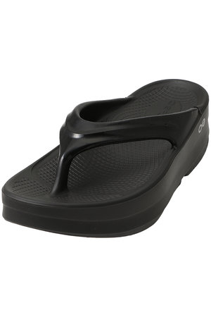 ウーフォス/OOFOSのOOmega(130200/130205)