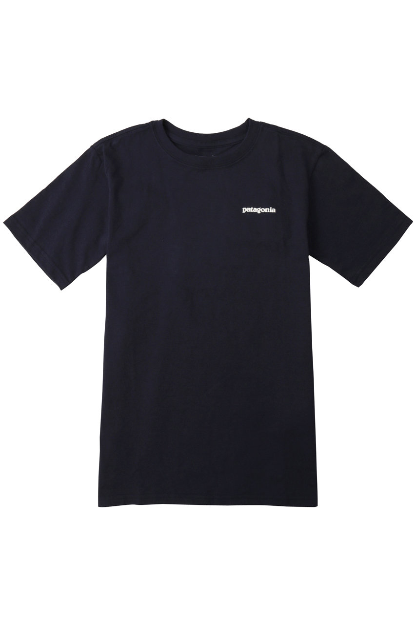 ＜ELLE SHOP＞ patagonia 【KIDS】オーガニックサーティファイドコットングラフィックTシャツ (P-6 Logo: New Navy XL(160)) パタゴニア ELLE SHOP