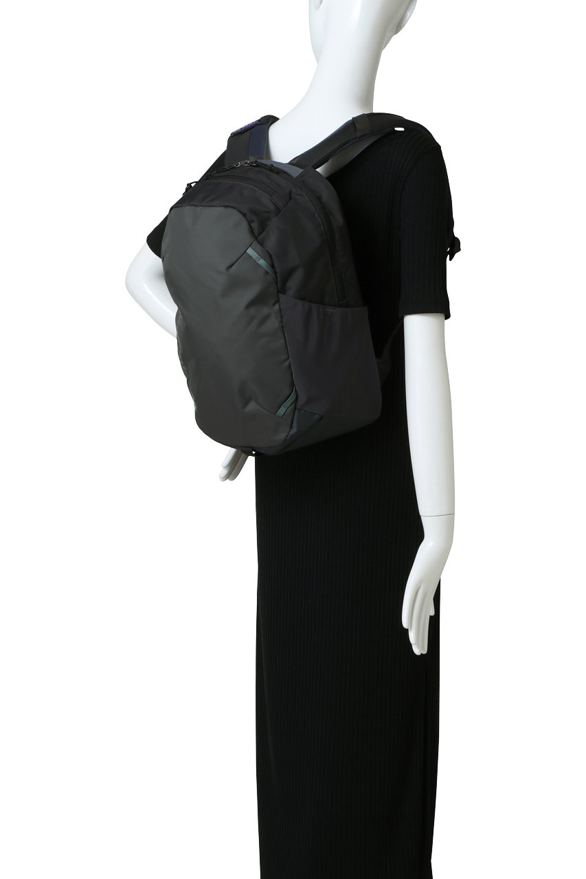 patagonia(パタゴニア)｜【UNISEX】アトムデイパック 24L/SMDB の通販