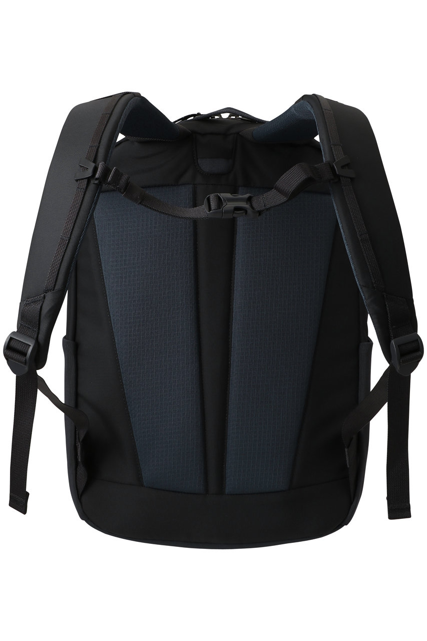 patagonia(パタゴニア)｜【UNISEX】アトムデイパック 24L/SMDB の通販