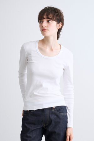 スリードッツ/three dotsのジェシカ ロングスリーブカットソー(110100/110103)