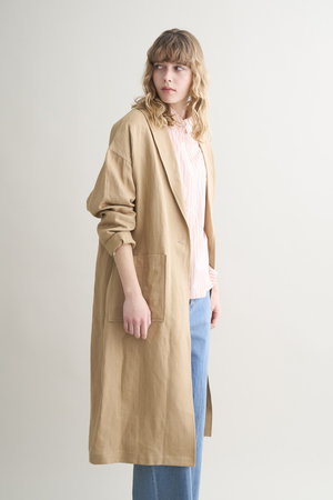 スリードッツ/three dotsのラフリネン ドクターコート