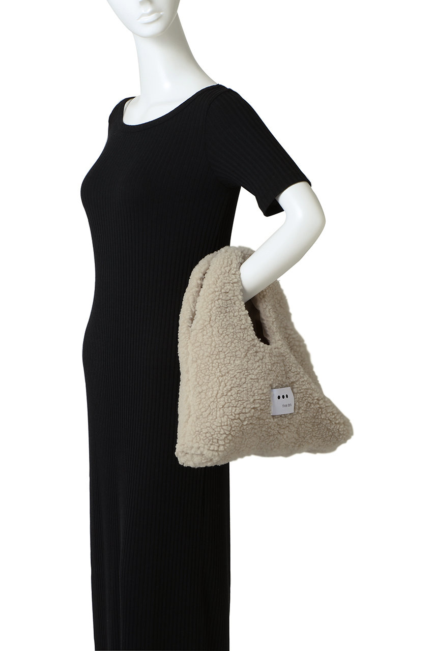 three dots(スリードッツ)｜エコペルボア トライアングルバッグ