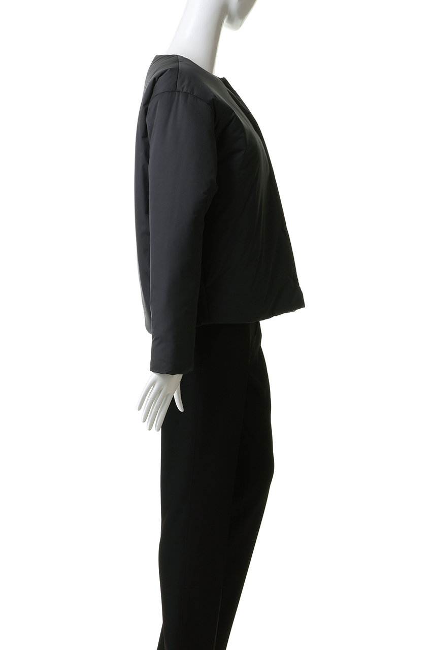 three dots(スリードッツ)｜パファー カラーレスジャケット/アイボリー