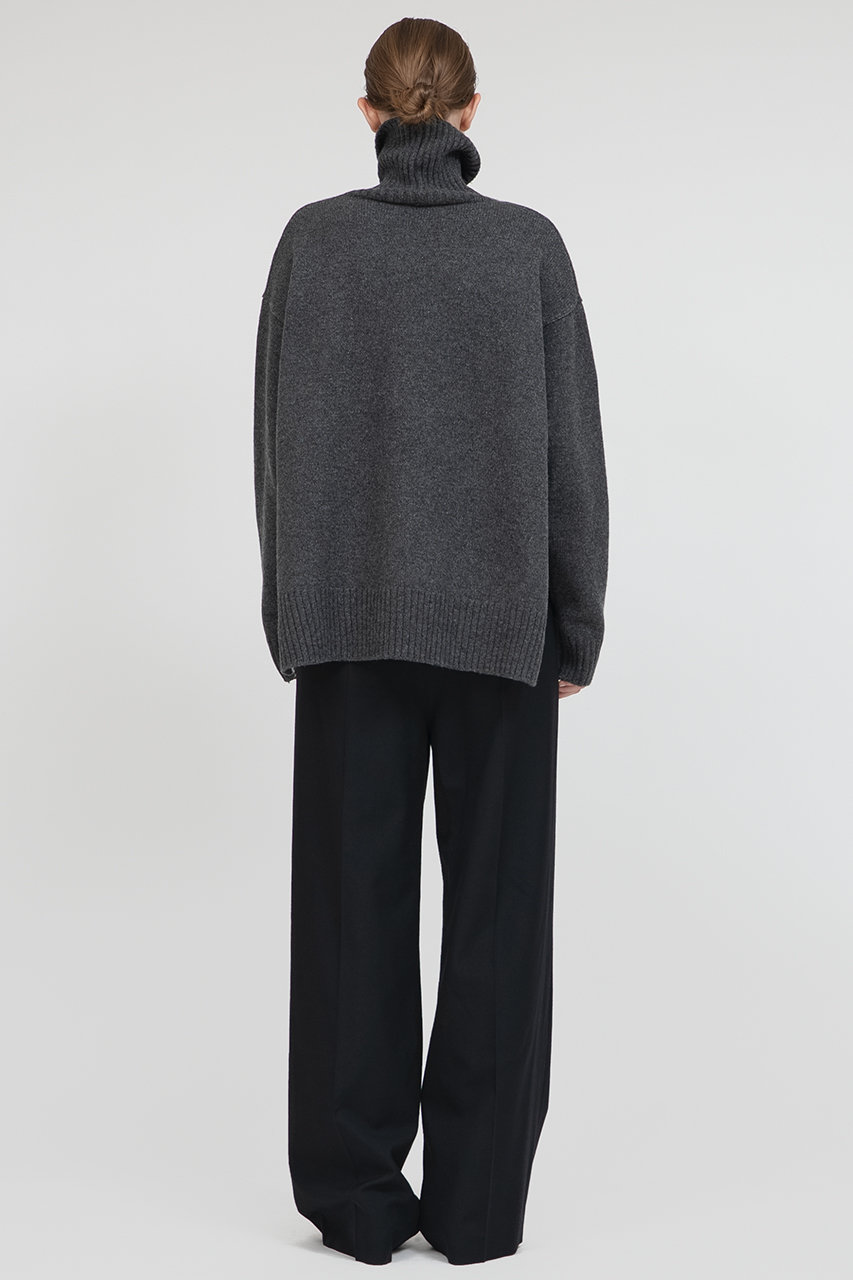 IIROT(イロット)｜Tasmania ラム タートル ニット/グレー の通販